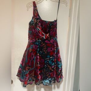 Velvet material  (one arm strap dress)